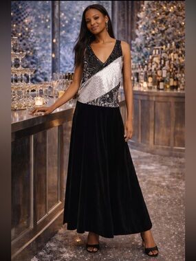 💝SUPER RARE💝 Anthropologie NWT Tiny Cassandra Sequined Velvet Tank size S.